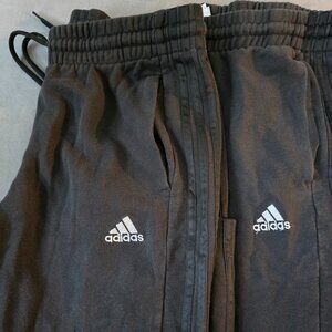 Mens Adidas Sweat/Track Pants.